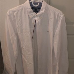 TOMMY HILFIGER CASUAL BUTTON DOWN